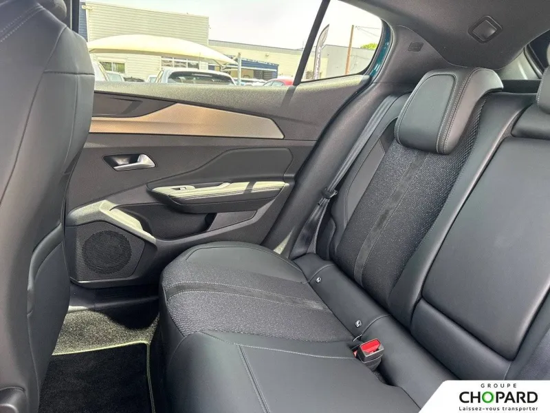 Image secondaire du véhicule 38