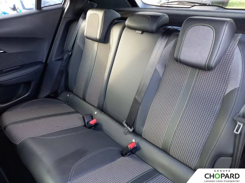 Image secondaire du véhicule 37