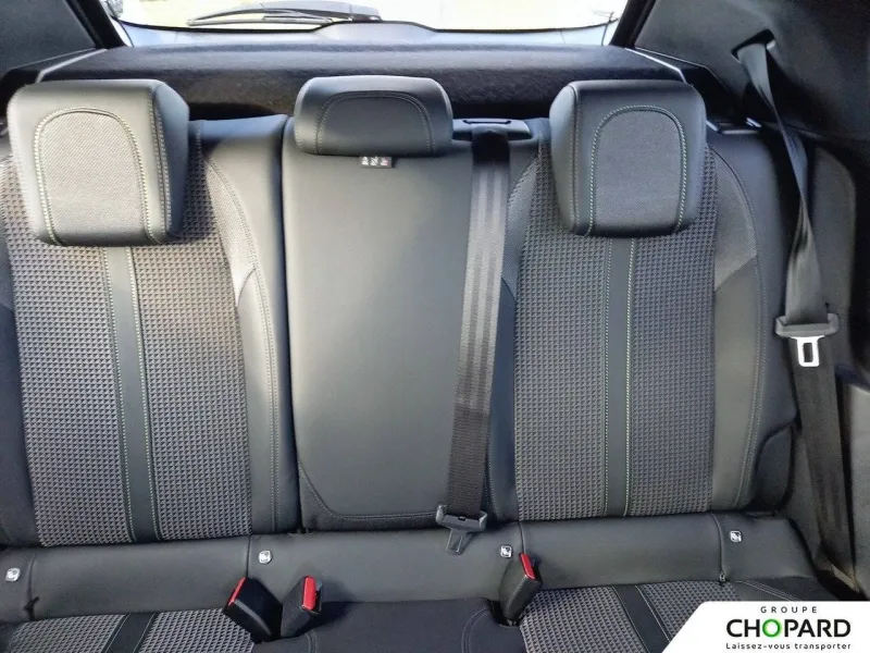 Image secondaire du véhicule 38