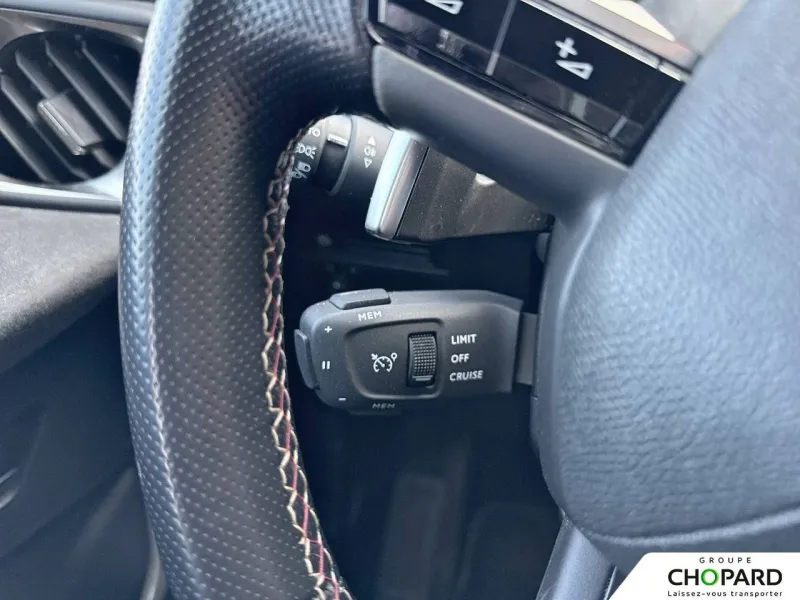 Image secondaire du véhicule 15