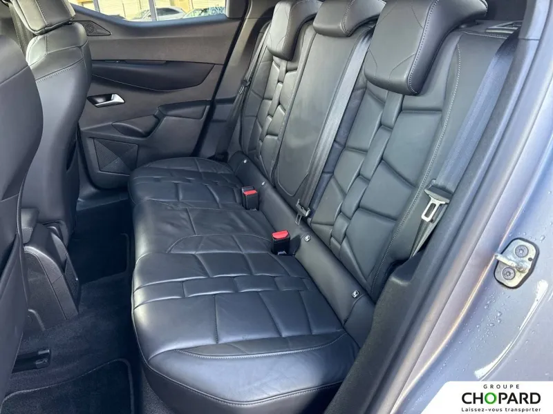 Image secondaire du véhicule 12