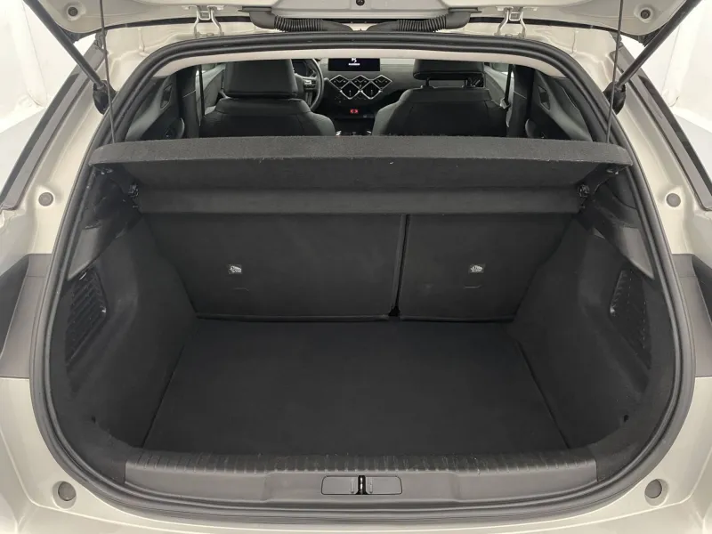 Image secondaire du véhicule 14