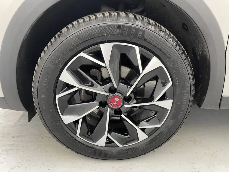 Image secondaire du véhicule 18