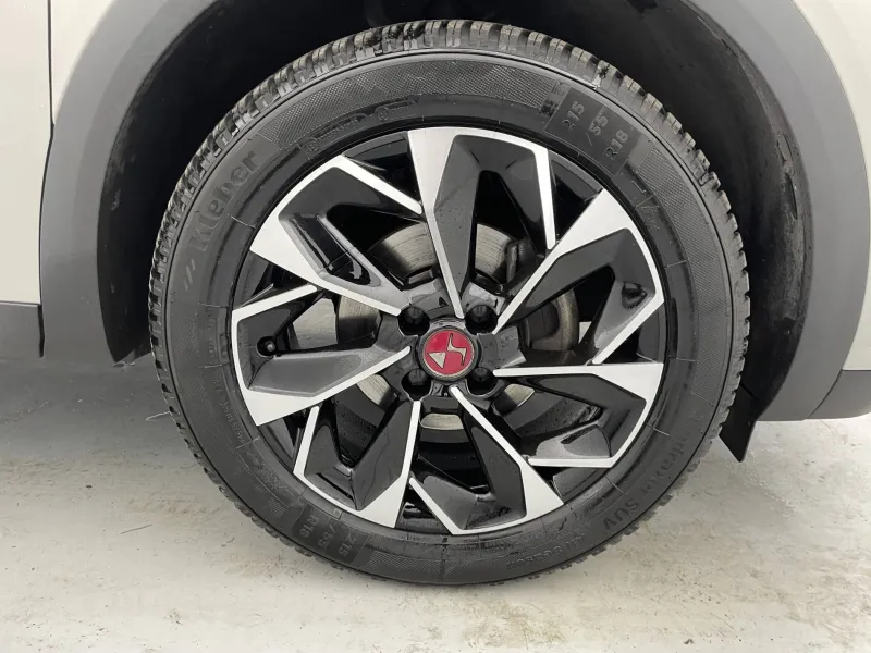 Image secondaire du véhicule 19