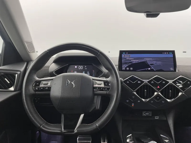 Image secondaire du véhicule 24