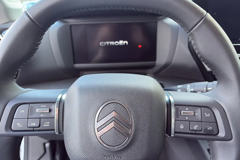 Image secondaire du véhicule 14