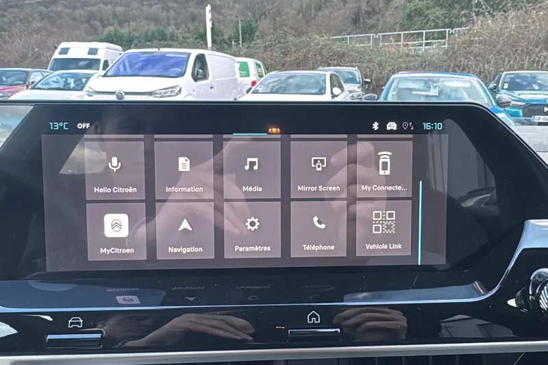 Image secondaire du véhicule 22