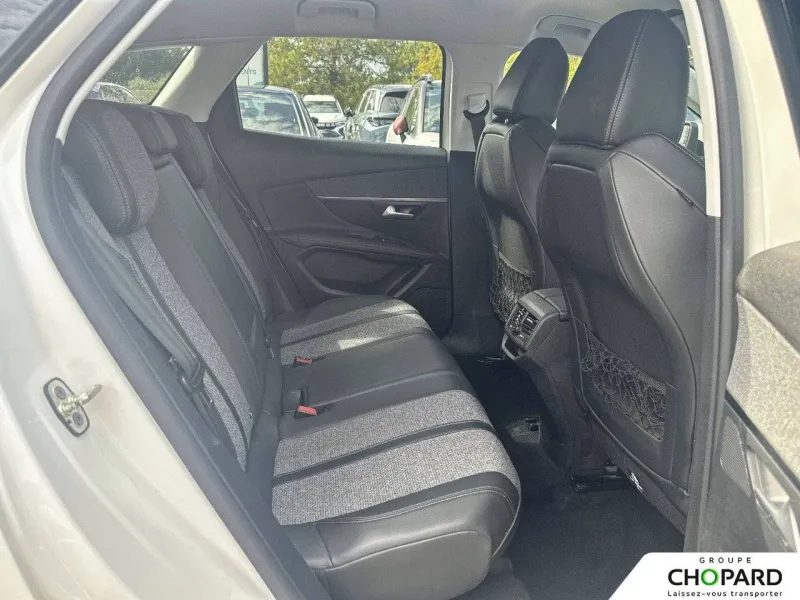 Image secondaire du véhicule 38