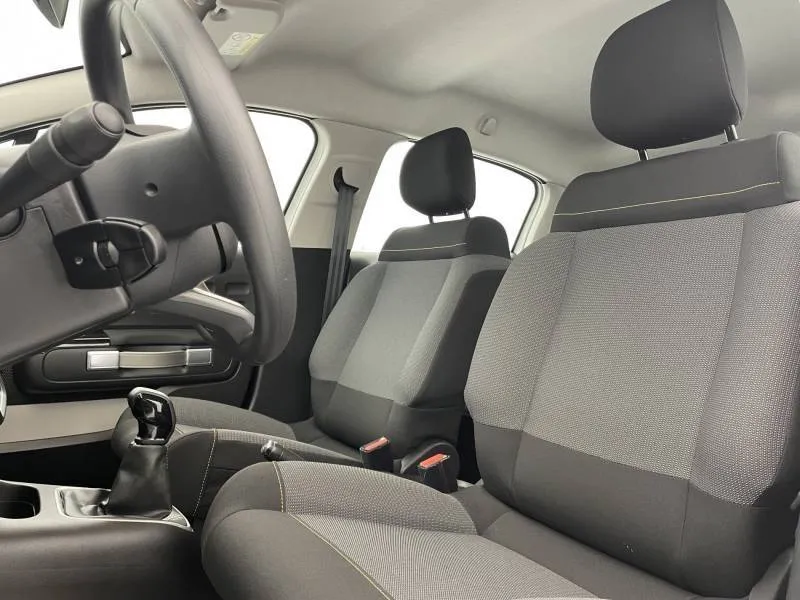 Image secondaire du véhicule 11