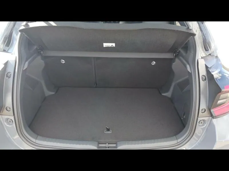 Image secondaire du véhicule 10