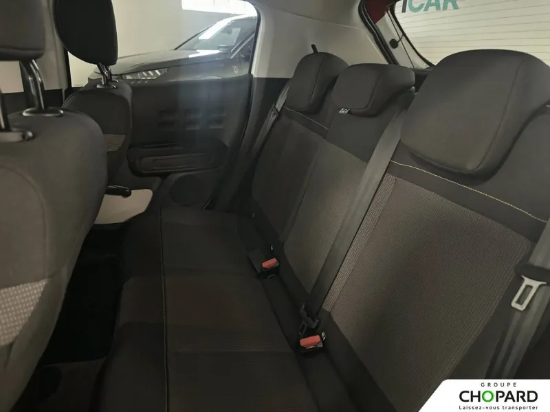 Image secondaire du véhicule 12