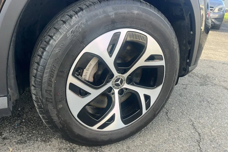 Image secondaire du véhicule 15