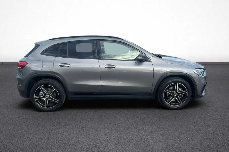 Image secondaire du véhicule 8