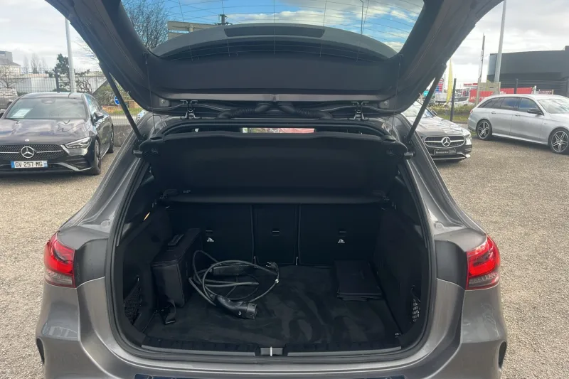 Image secondaire du véhicule 10