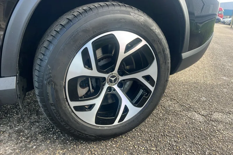 Image secondaire du véhicule 43