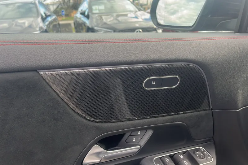 Image secondaire du véhicule 23