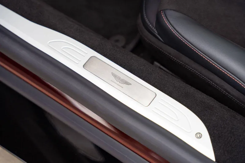 Image secondaire du véhicule 8