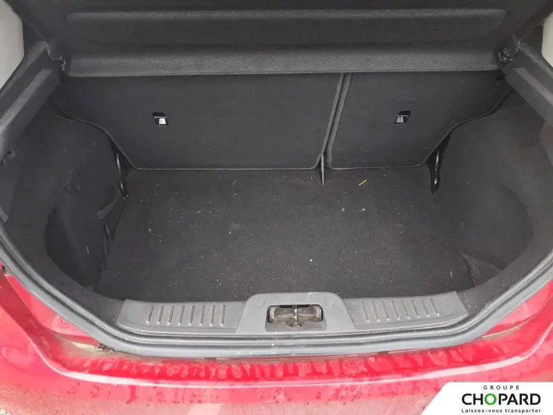 Image secondaire du véhicule 9