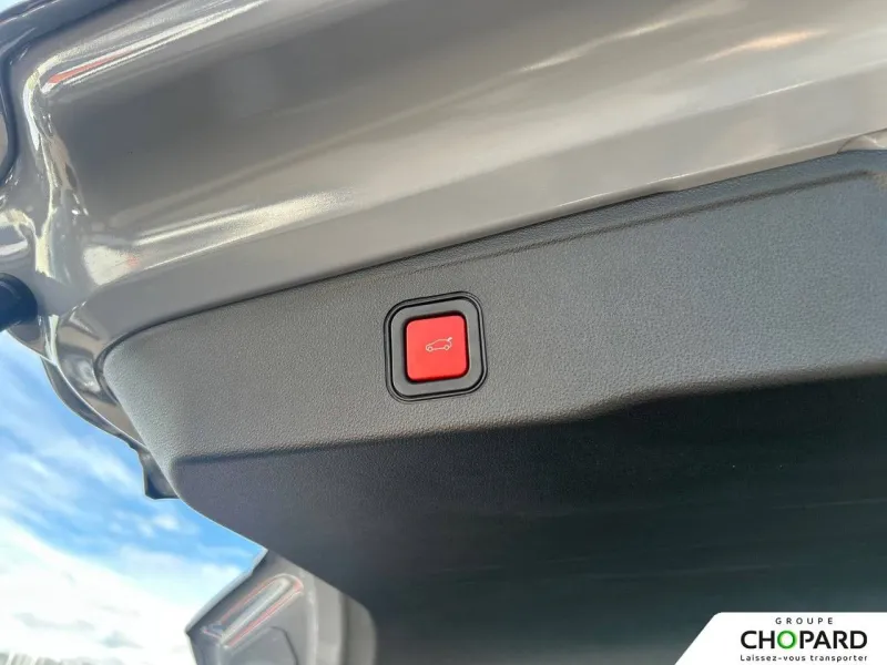 Image secondaire du véhicule 19