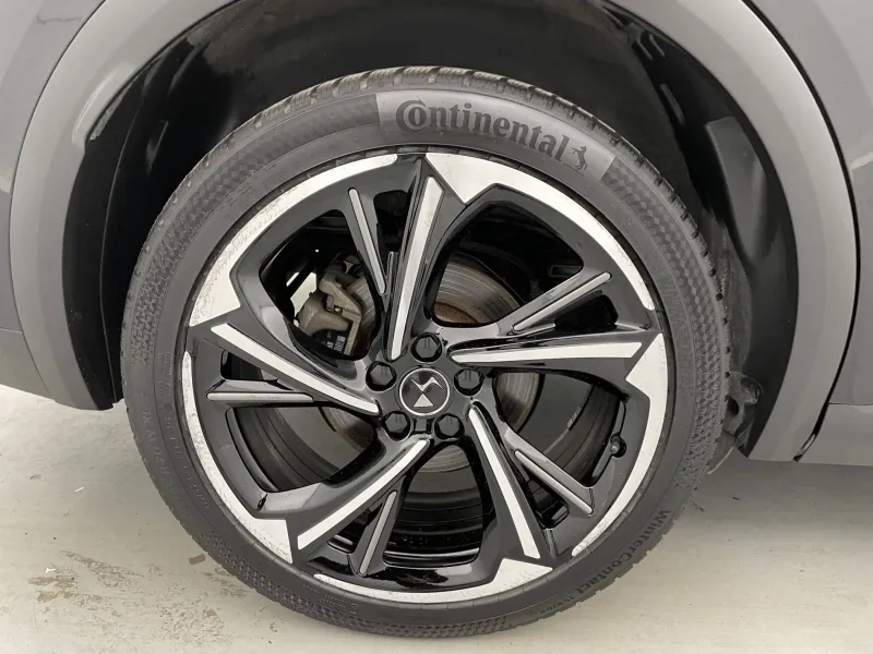 Image secondaire du véhicule 44