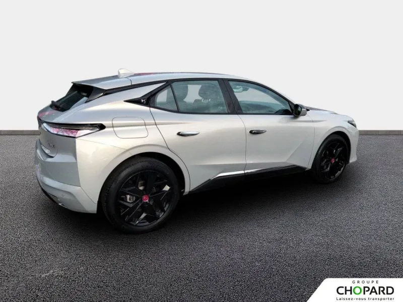 Image secondaire du véhicule 4