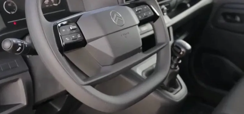 Image secondaire du véhicule 16