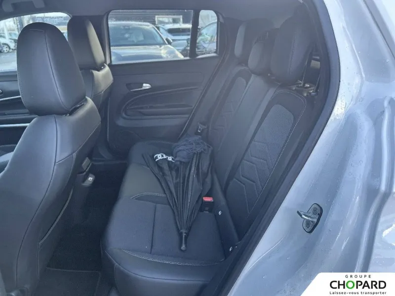 Image secondaire du véhicule 12