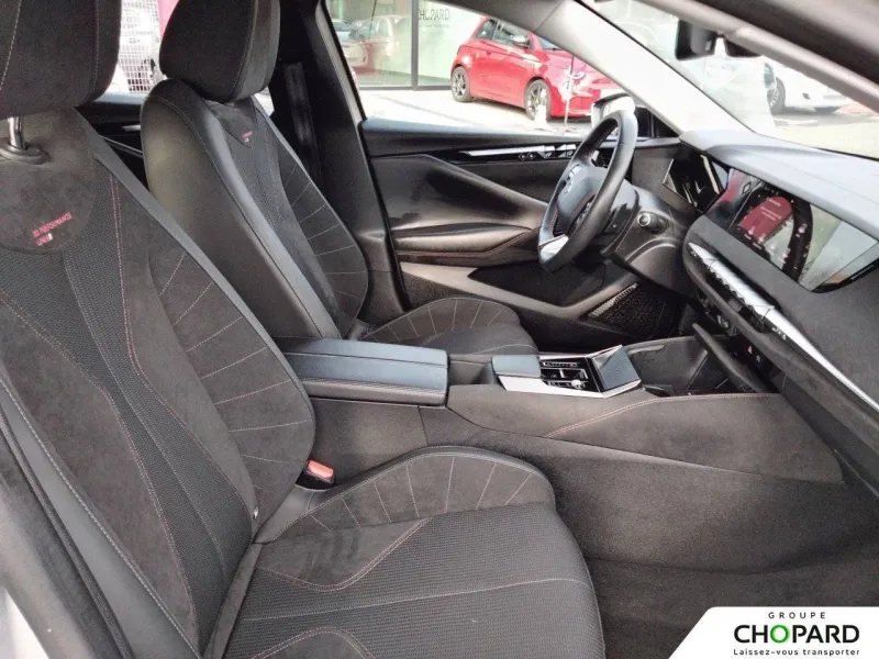 Image secondaire du véhicule 14