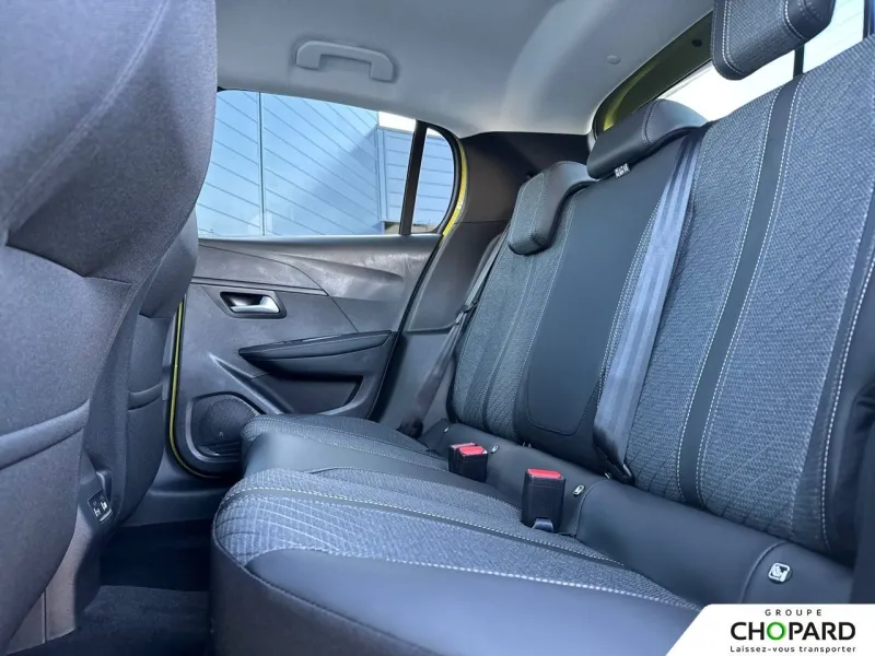 Image secondaire du véhicule 12