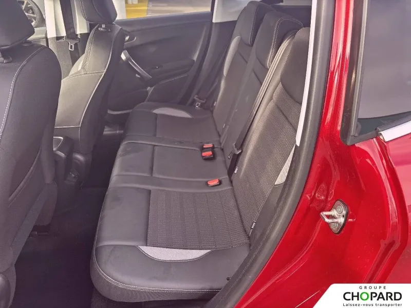 Image secondaire du véhicule 19