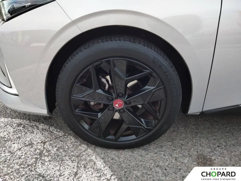 Image secondaire du véhicule 22