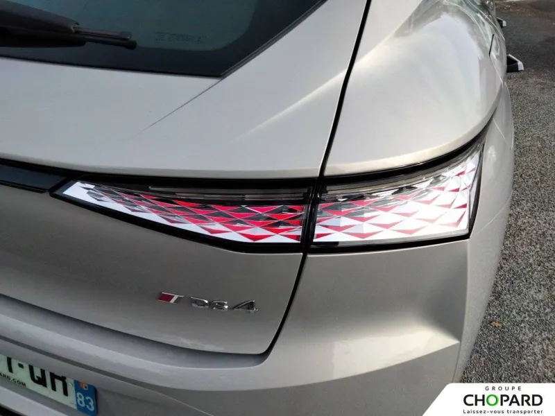 Image secondaire du véhicule 24