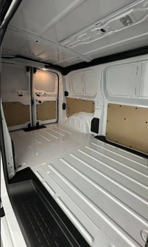 Image secondaire du véhicule 14