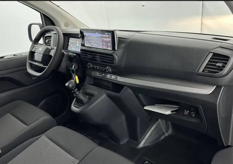 Image secondaire du véhicule 15