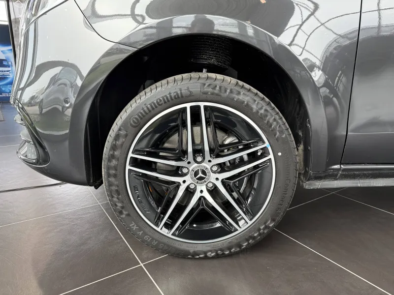 Image secondaire du véhicule 17