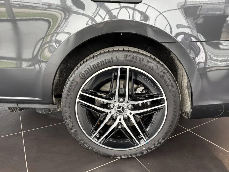 Image secondaire du véhicule 18