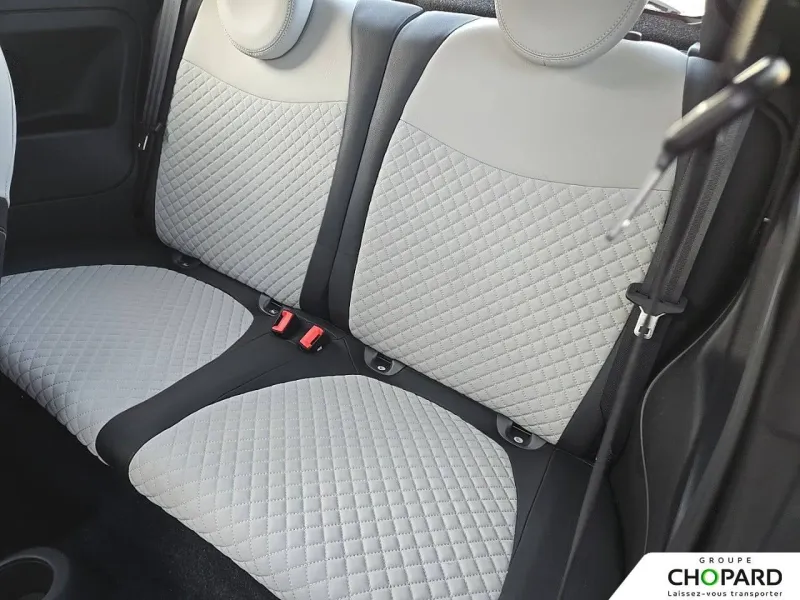 Image secondaire du véhicule 19