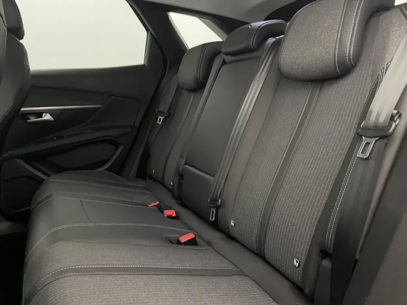 Image secondaire du véhicule 16