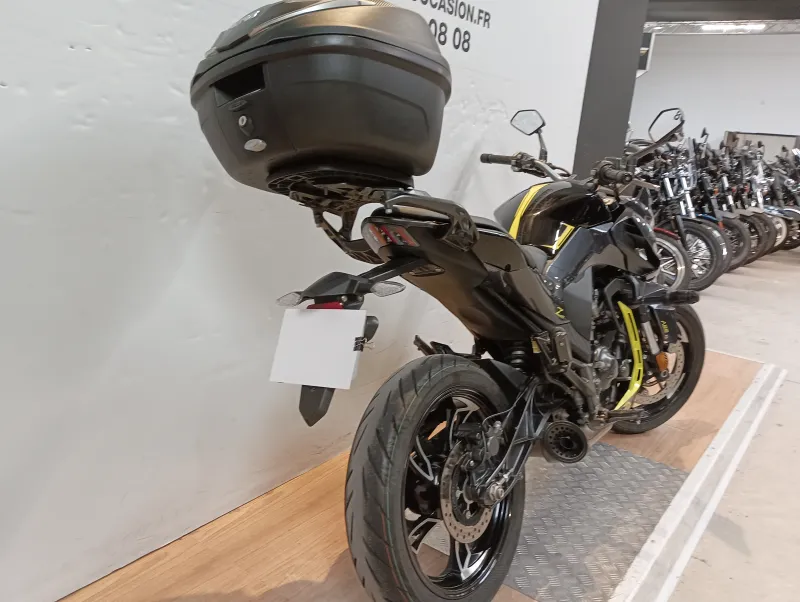 Image secondaire du véhicule 4