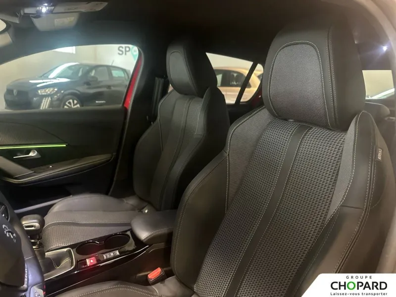 Image secondaire du véhicule 23