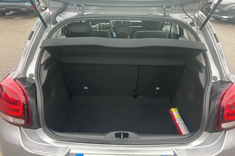 Image secondaire du véhicule 9