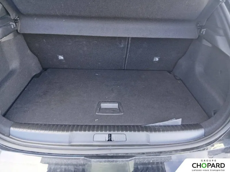 Image secondaire du véhicule 9