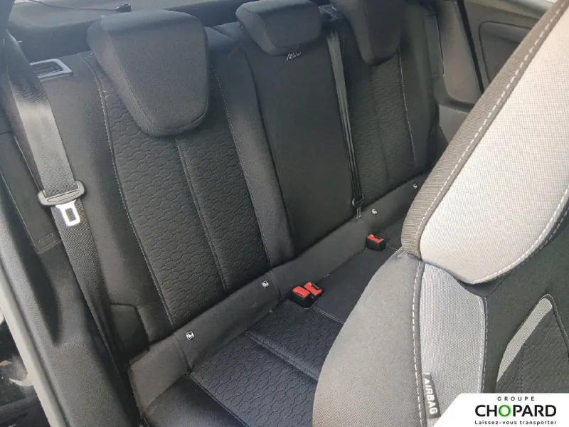 Image secondaire du véhicule 21