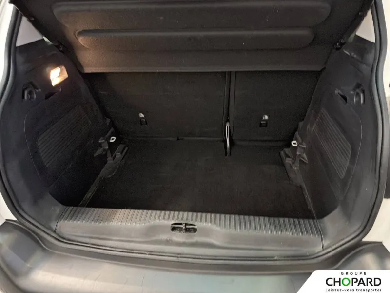 Image secondaire du véhicule 9