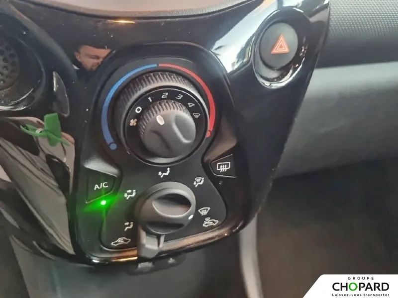 Image secondaire du véhicule 14