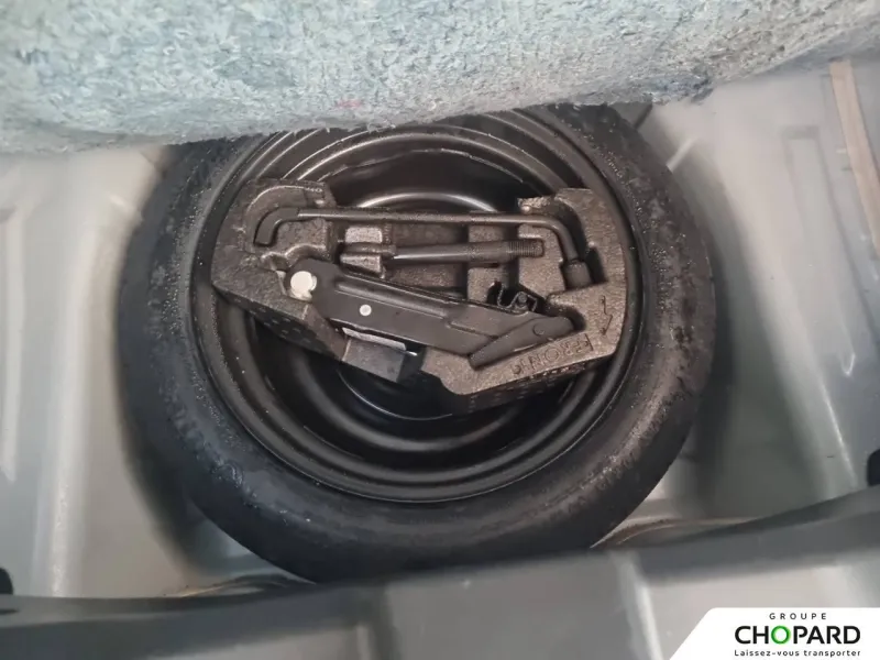 Image secondaire du véhicule 15