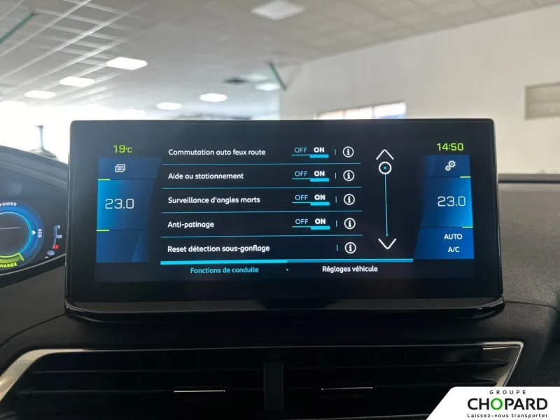 Image secondaire du véhicule 15