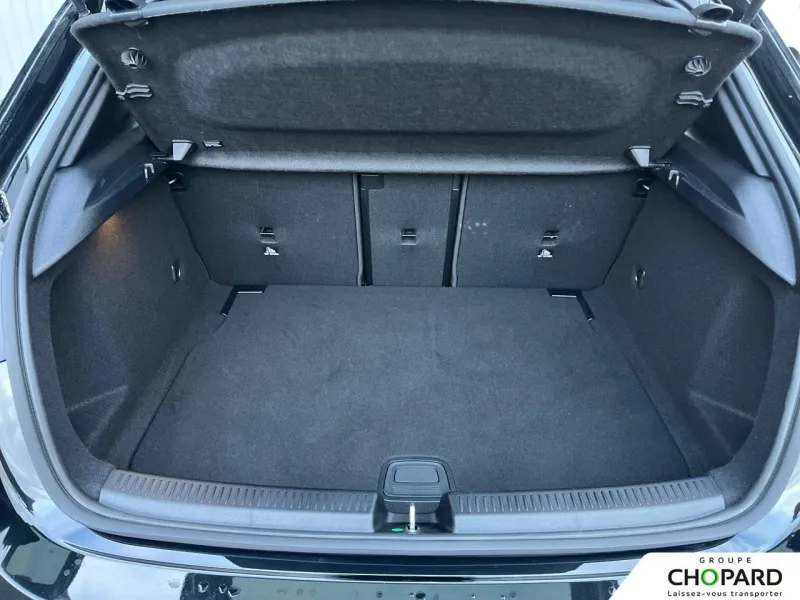 Image secondaire du véhicule 9