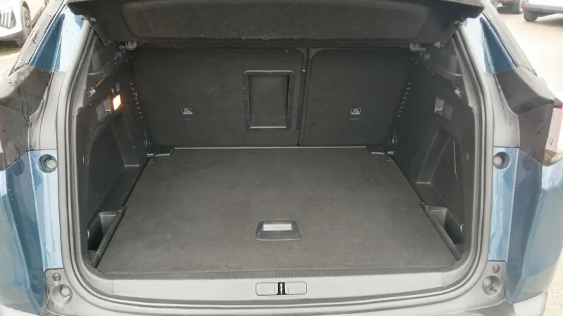 Image secondaire du véhicule 10