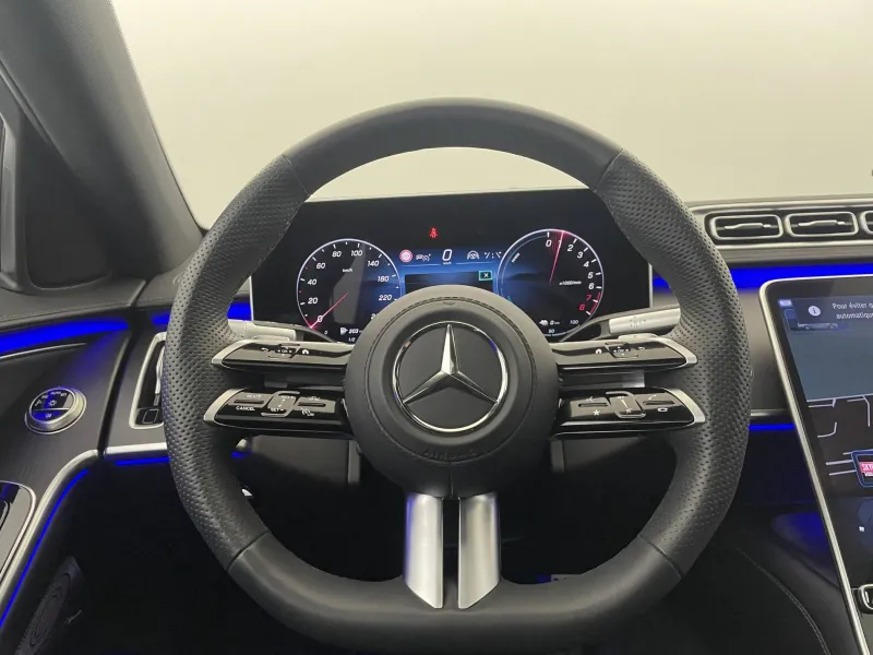 Image secondaire du véhicule 24